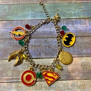 Dc  Comics Superman Wonder Woman  Costume Charm Bracelet